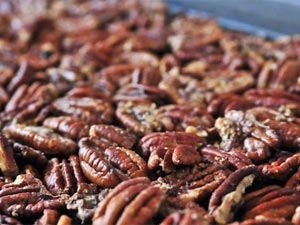 Emeril's Roasted Pecans