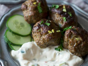 Spiced Meatballs with Yogurt Sauce